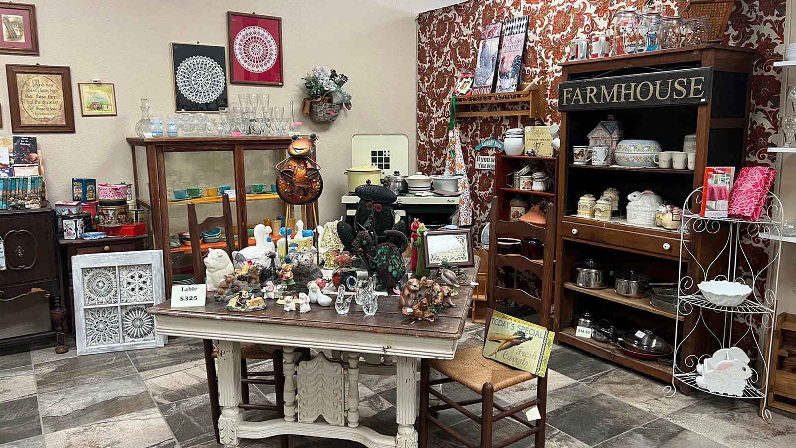 Mama Bee's Attic | VisitMarceline.com