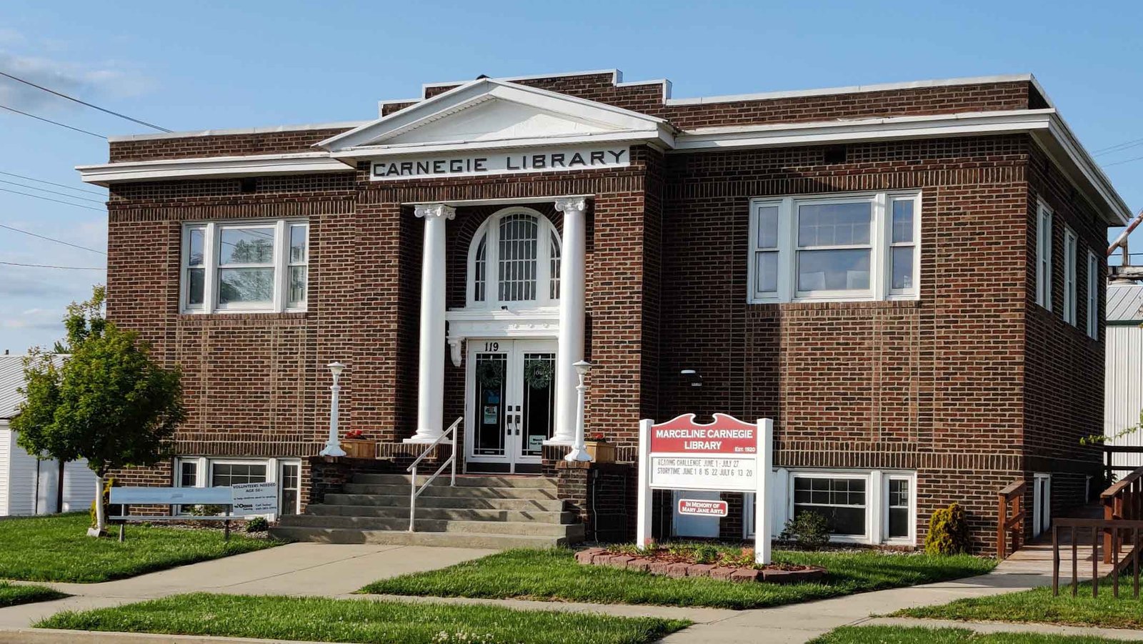 Marceline Carnegie Library | VisitMarceline.com