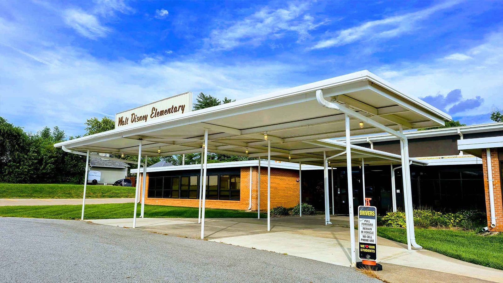 Walt Disney Elementary | VisitMarceline.com